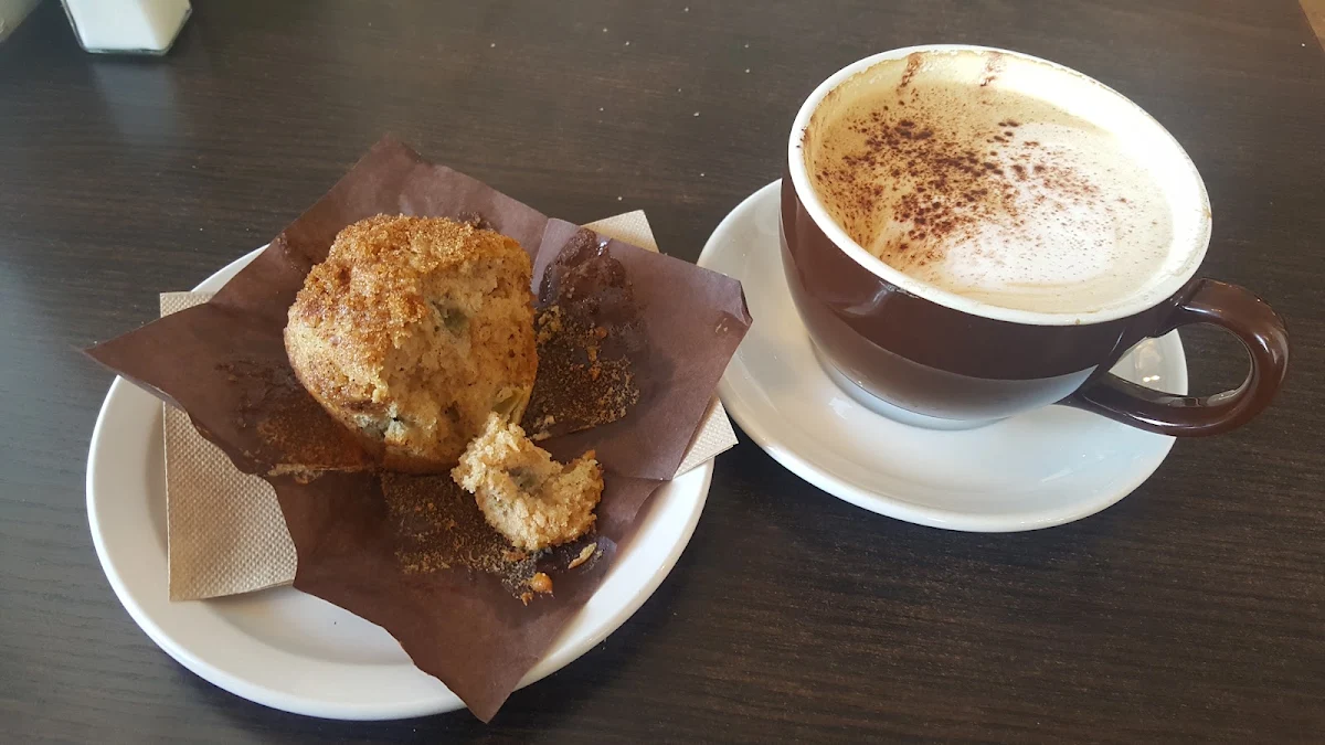Muffin, Samuel's Coffee House