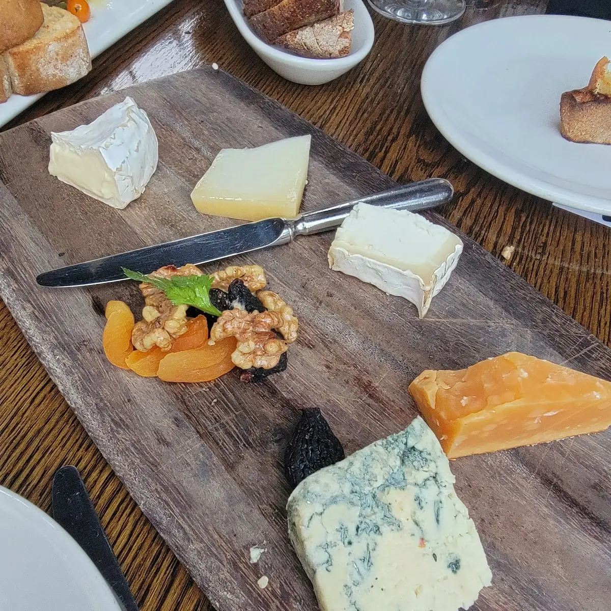 Five Cheese Plate with Accompaniments