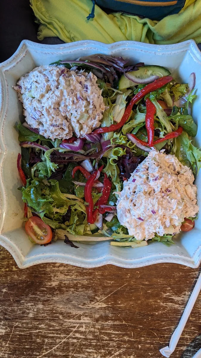 Tuna Salad Platter