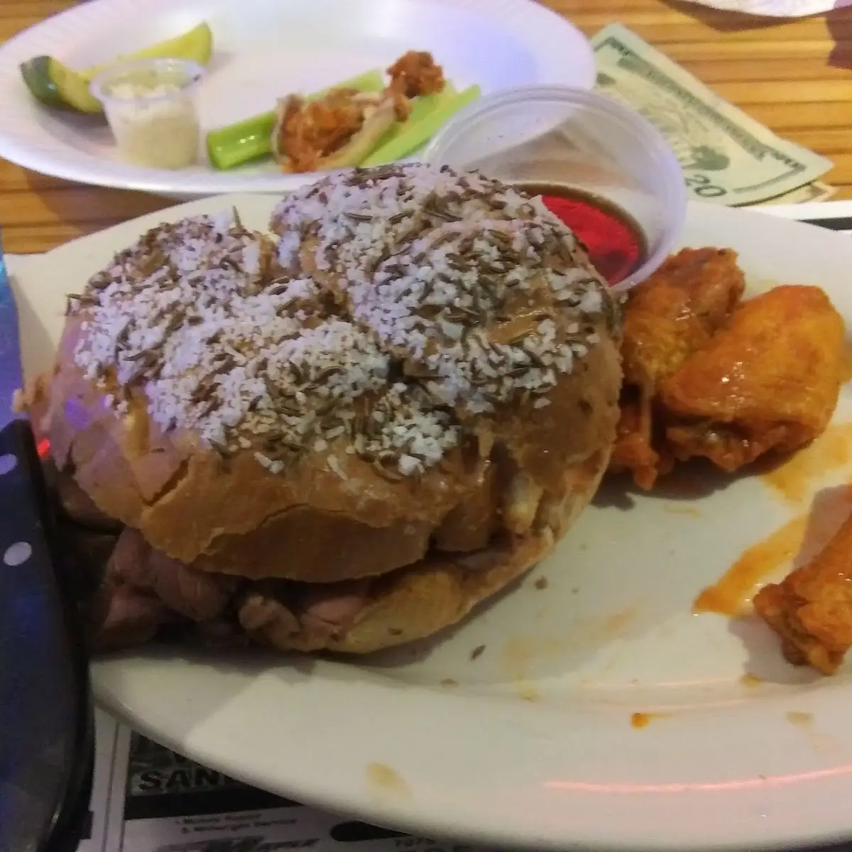 Beef and Wing Combo