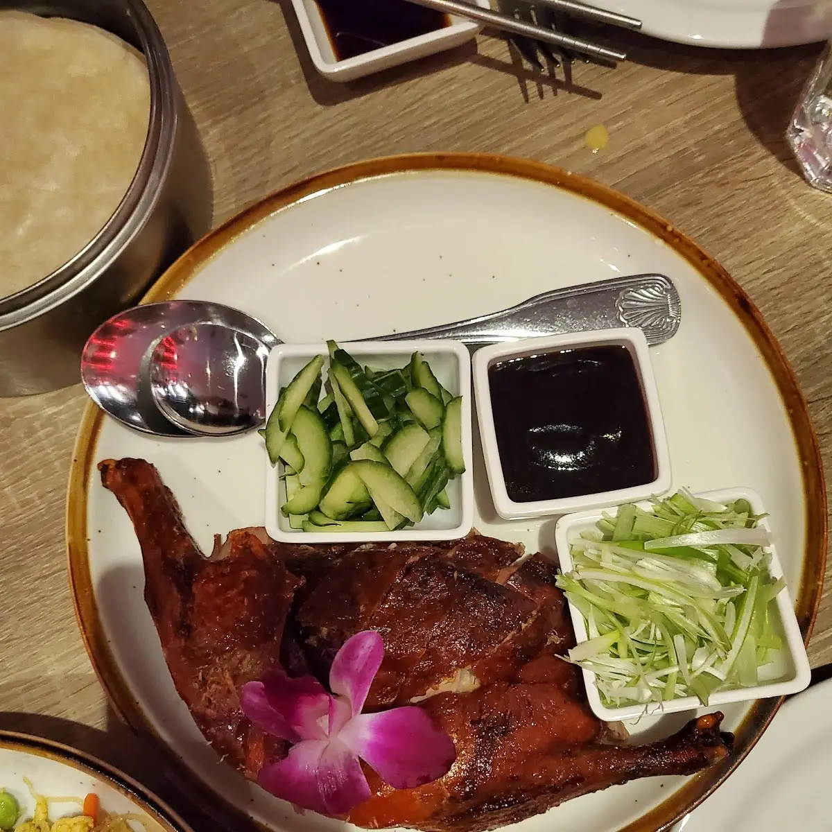 Crispy Peking Duck Rice Paper Roll