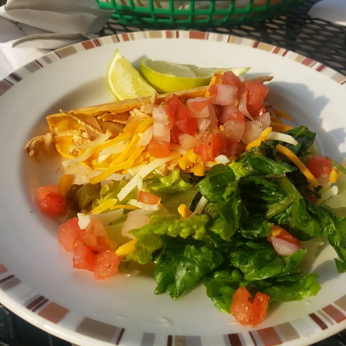 Shredded Chicken Hard Shell Taco