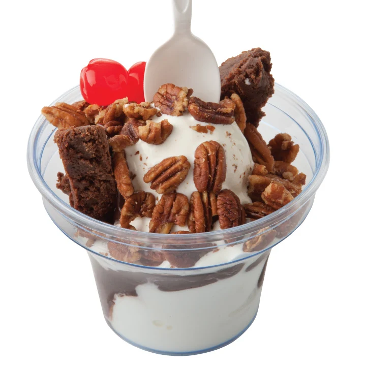 Andysa Hot Fudge Sundae with Pecans