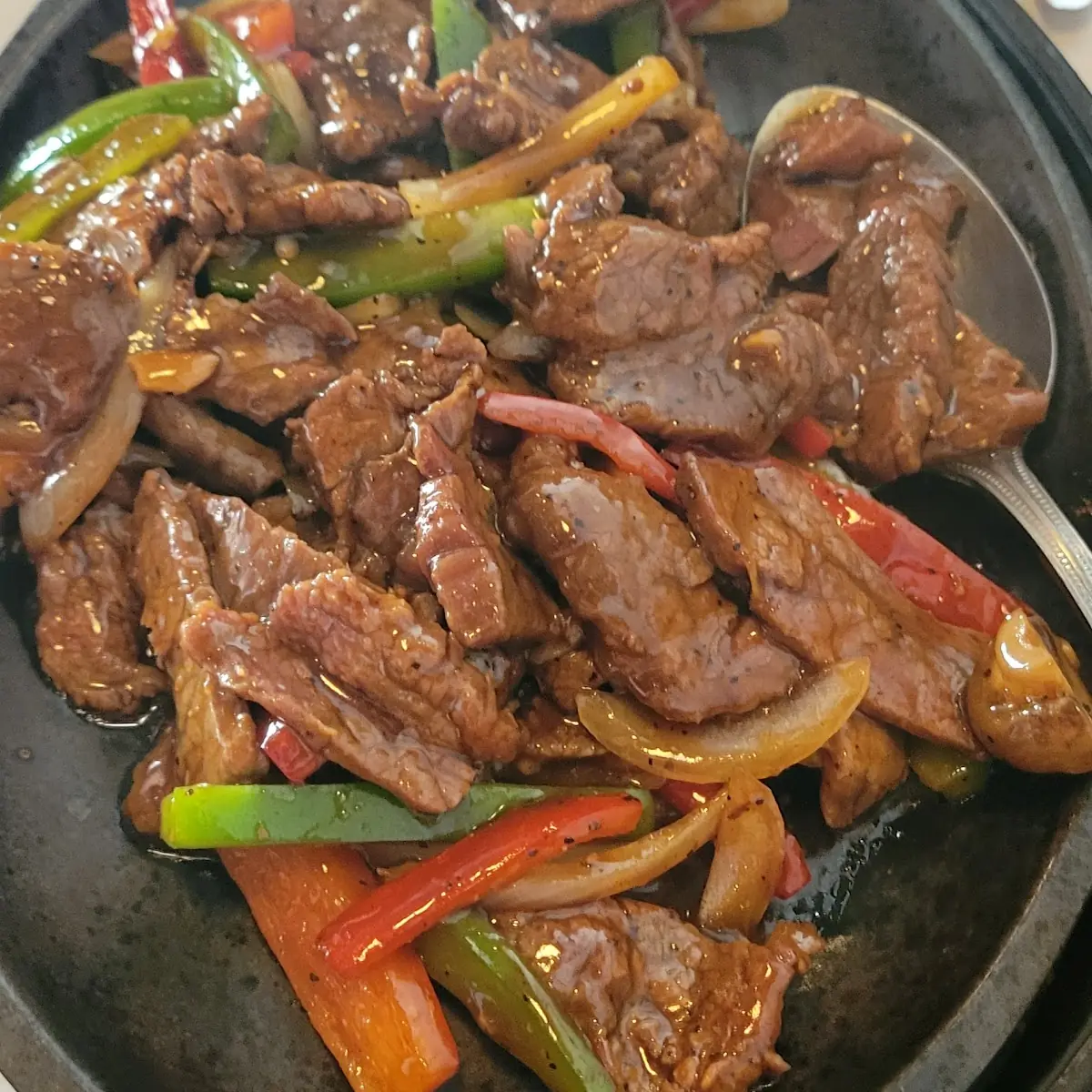 Sizzling Black Pepper Beef