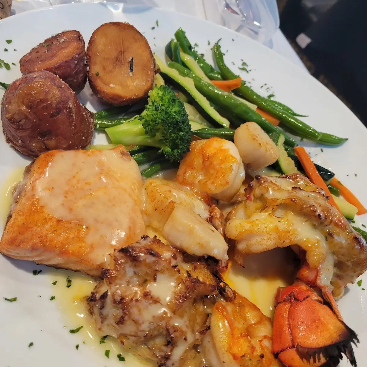 Broiled Seafood Combo