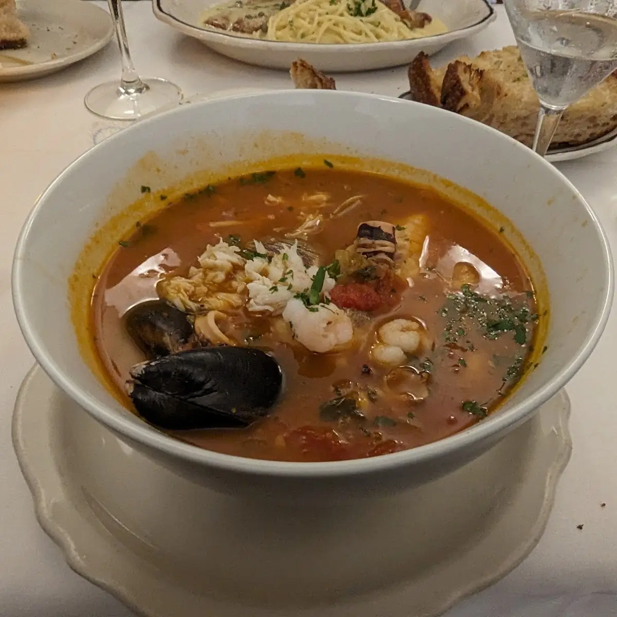 Sam's Classic Cioppino