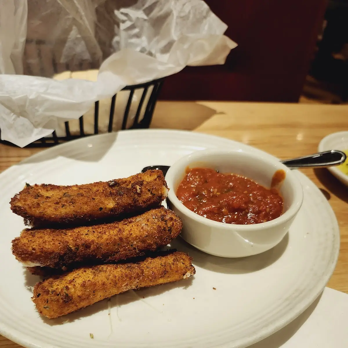New Bread and Dipping Sauce Trio