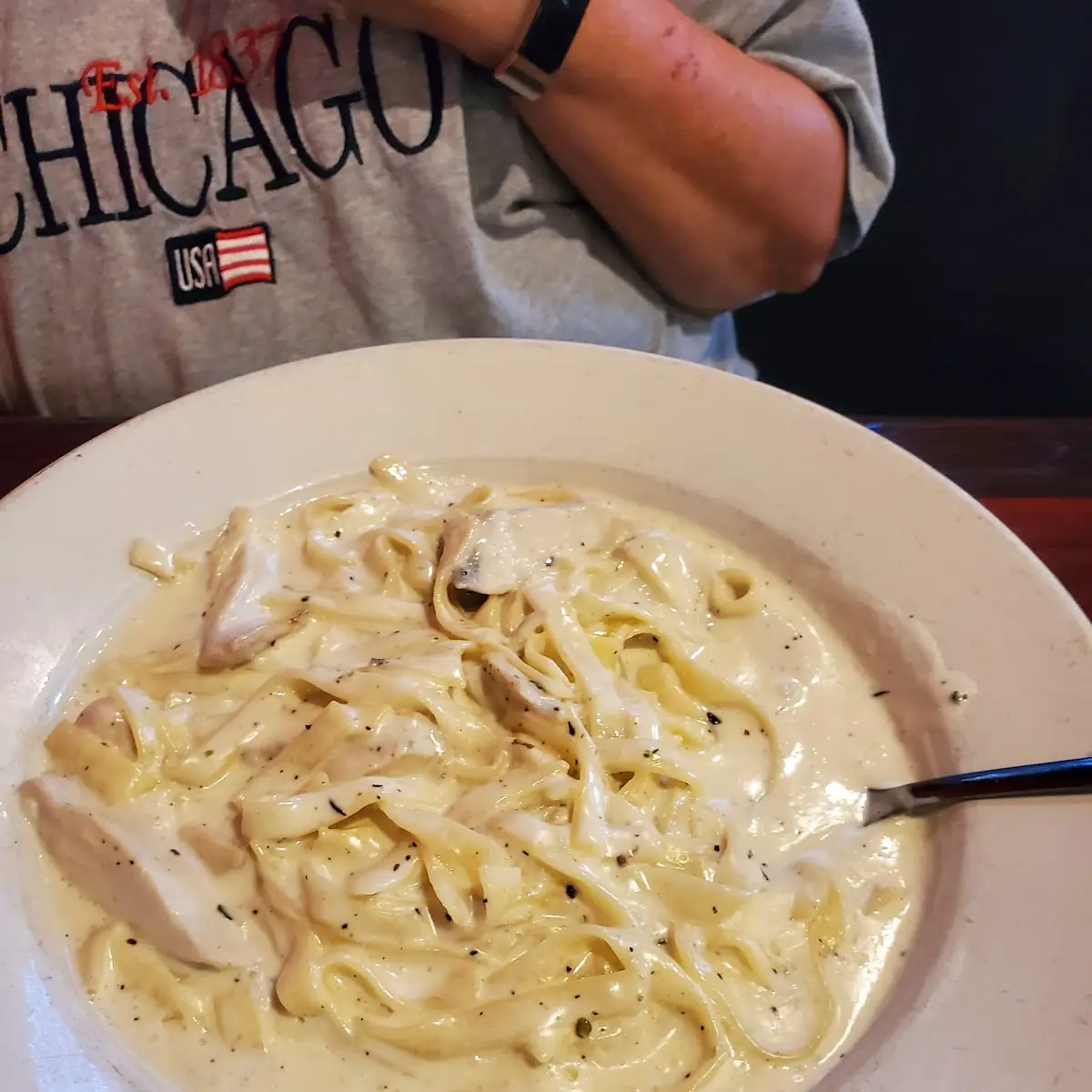 Chicken Alfredo Pasta Lunch