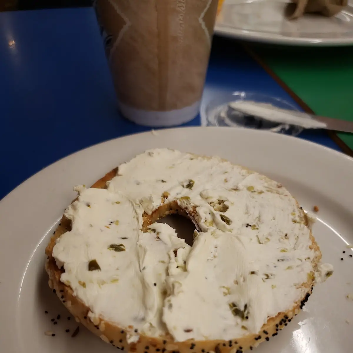 Everything Bagel w Cream Cheese