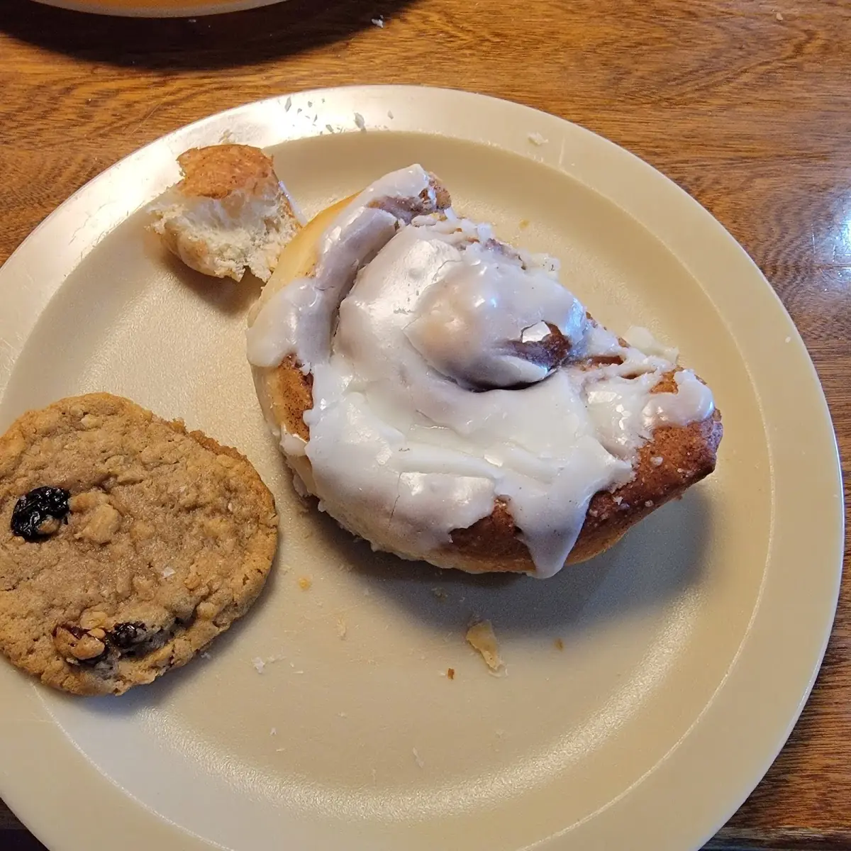 Large Cinnamon Bun