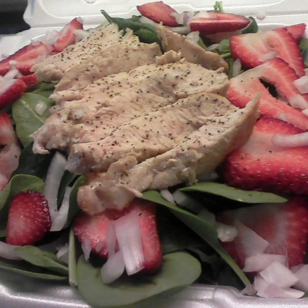 Grilled Chicken Strawberry Spinach Salad