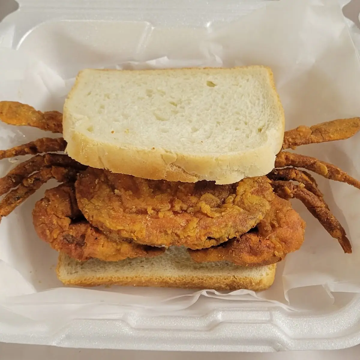 Soft Shell Crab Sandwich w Fries