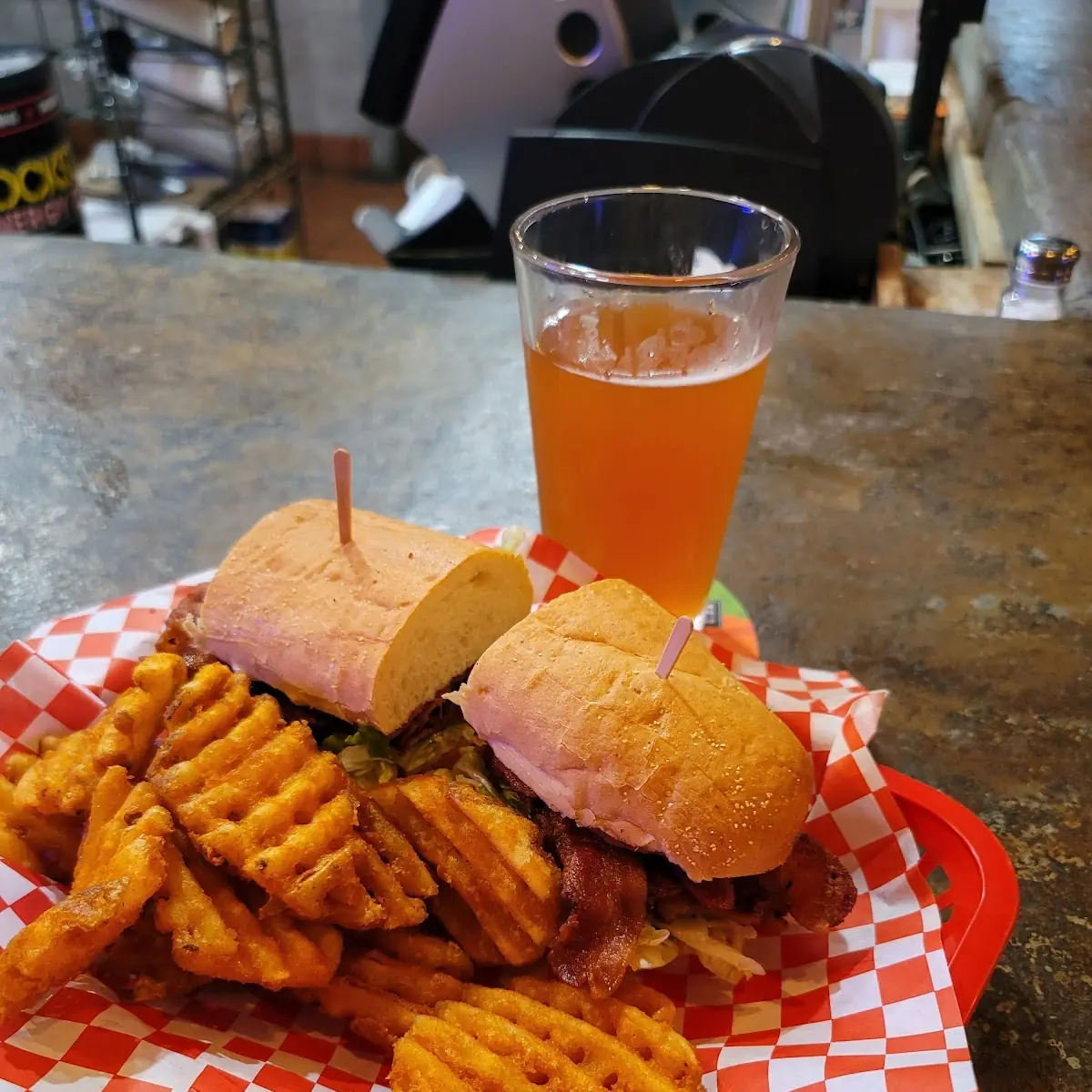 Knuckle Sandwich