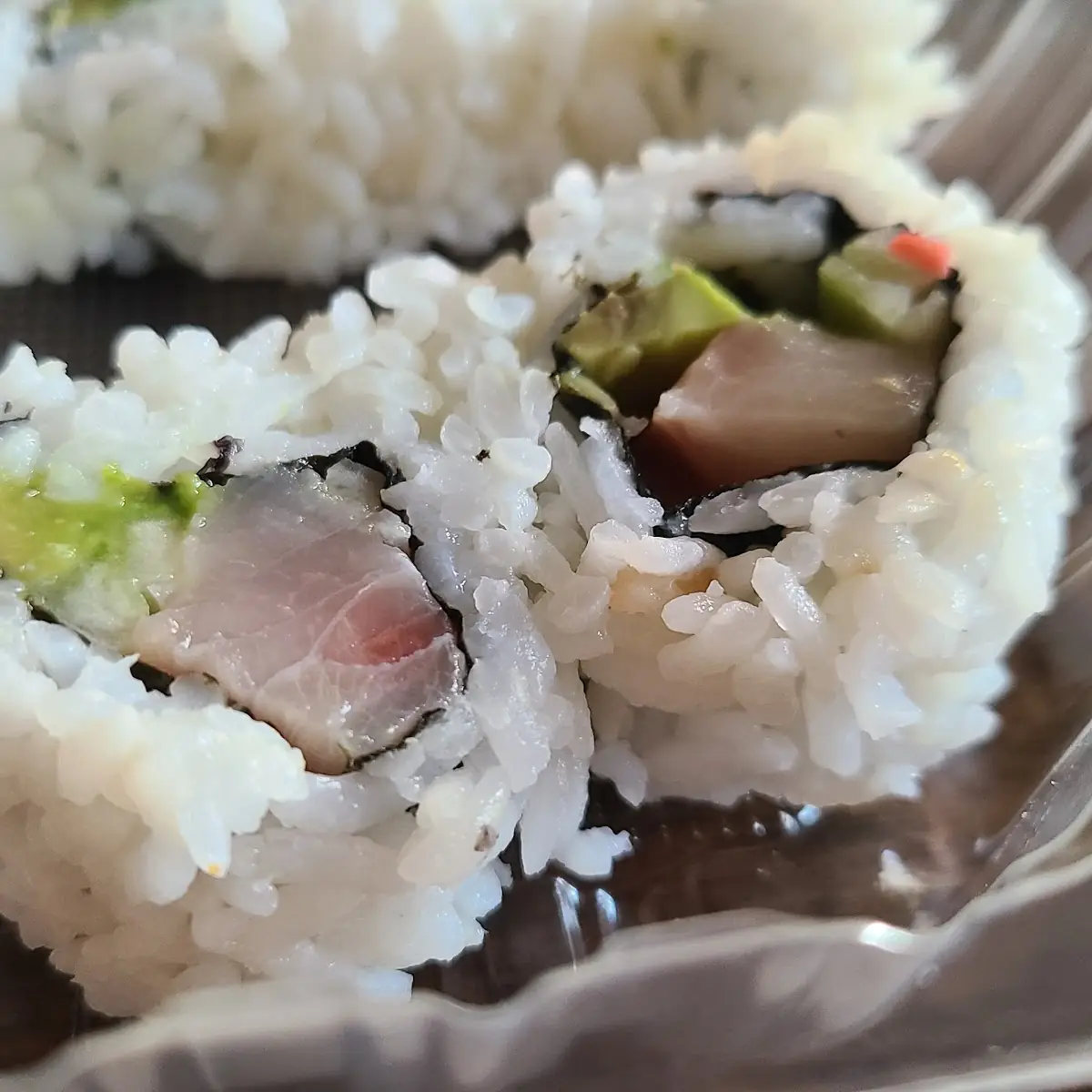 Yellowtail Roll
