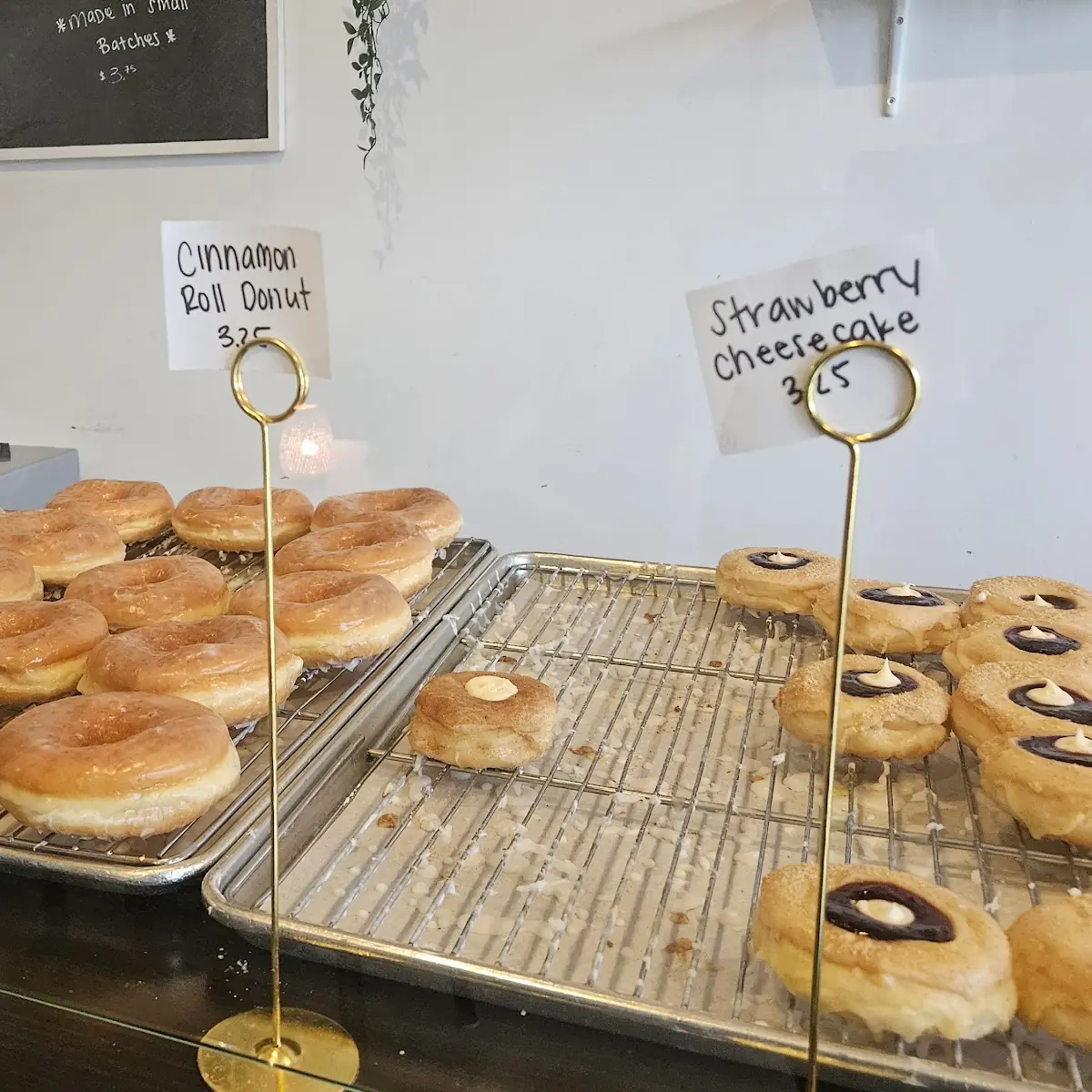 Cinnamon Roll Donuts Glazed Donut
