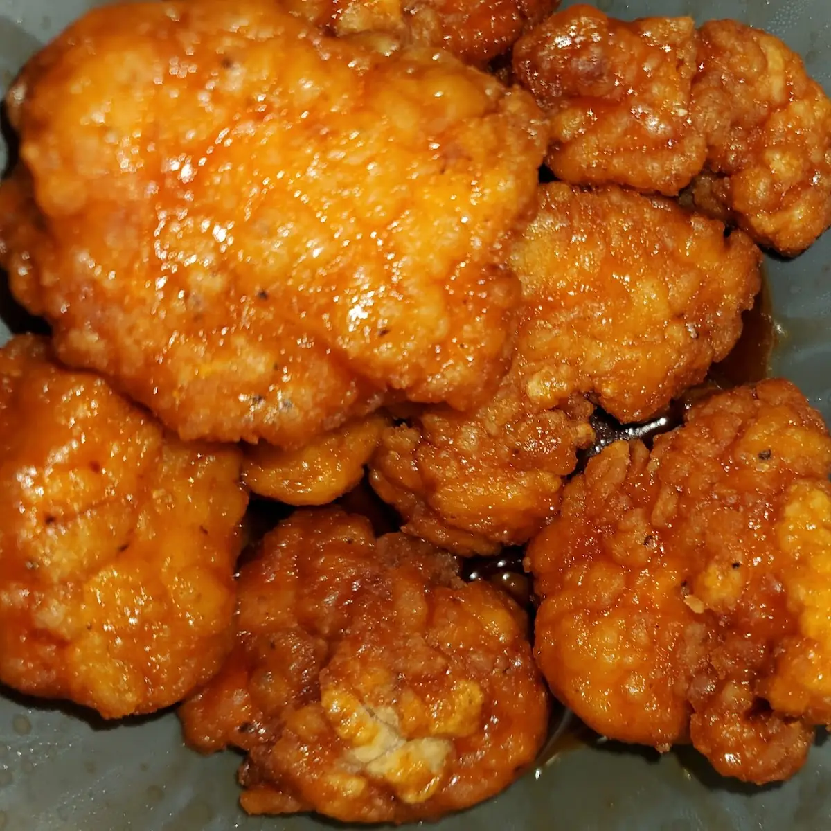 Mild Buffalo Sauce Boneless Wings