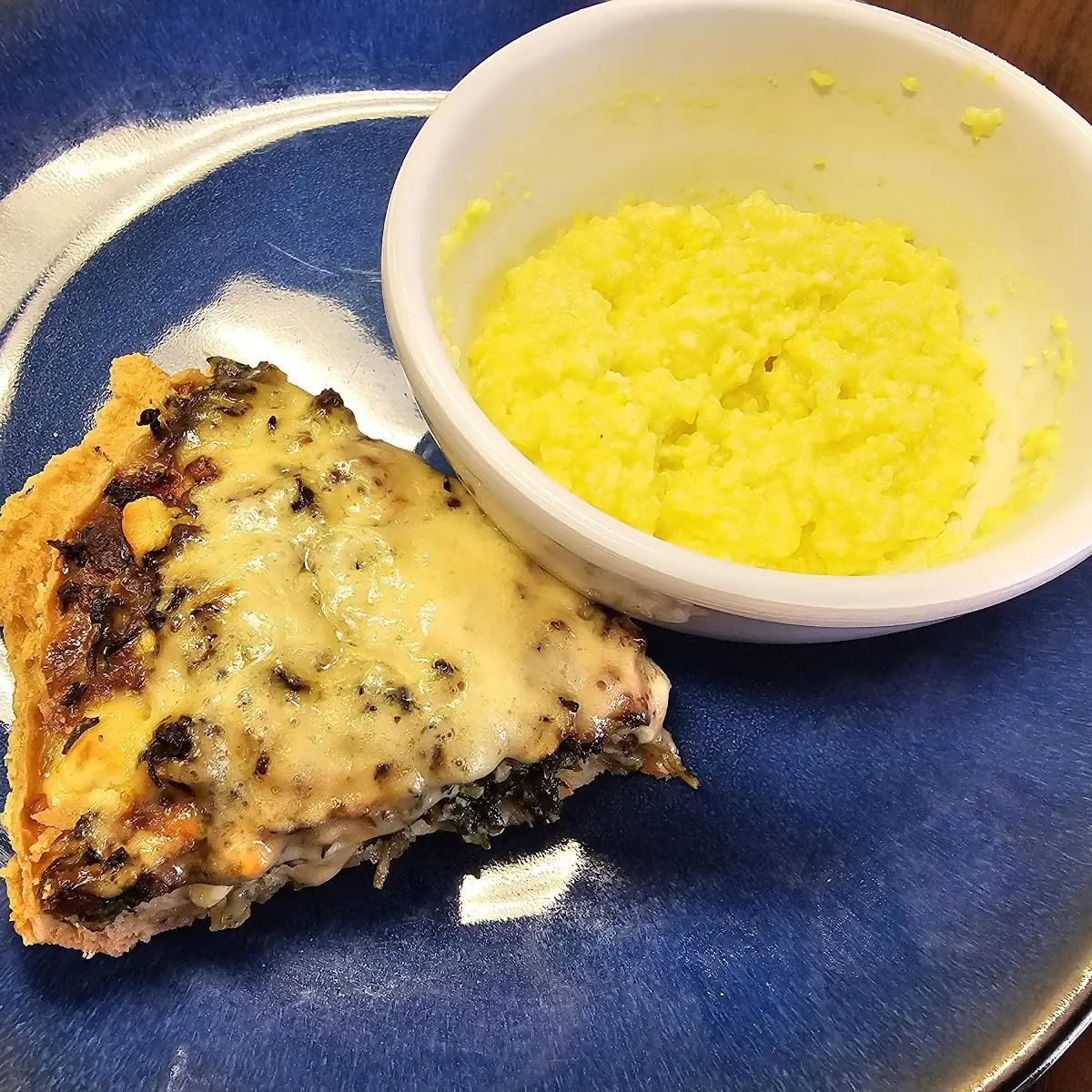 Spinach Quiche & a Side of Grits