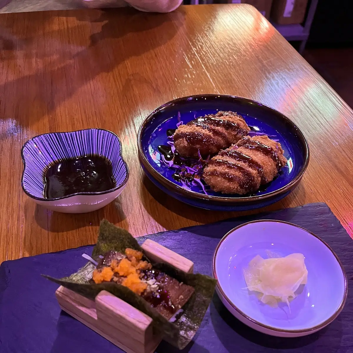 Unagi Hand Roll