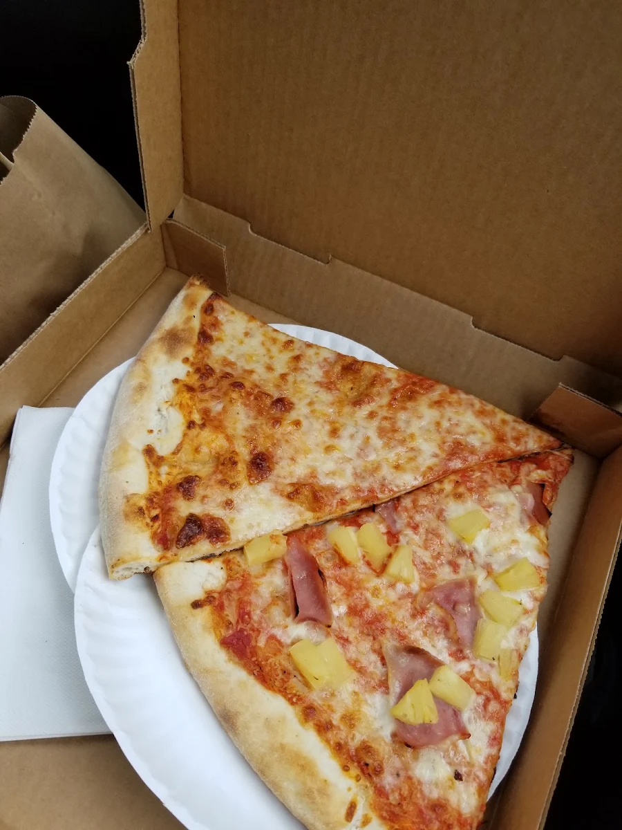 Hawaiian Pizza