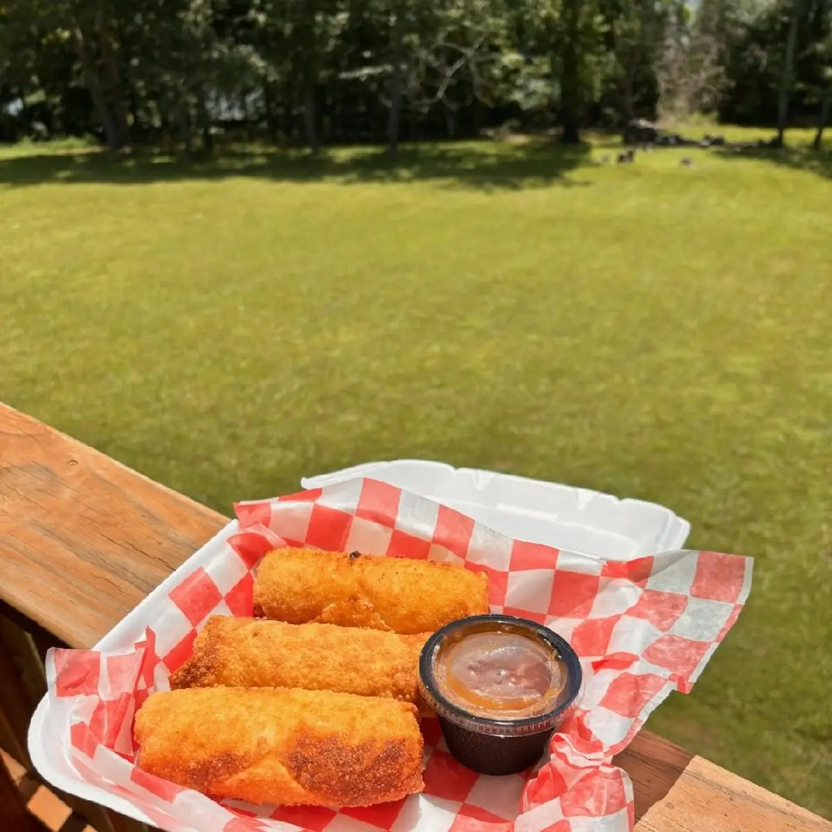 Crab Rangoon Eggrolls