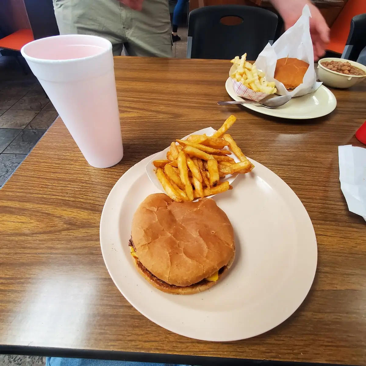 Cheeseburger with Seasoned Fries