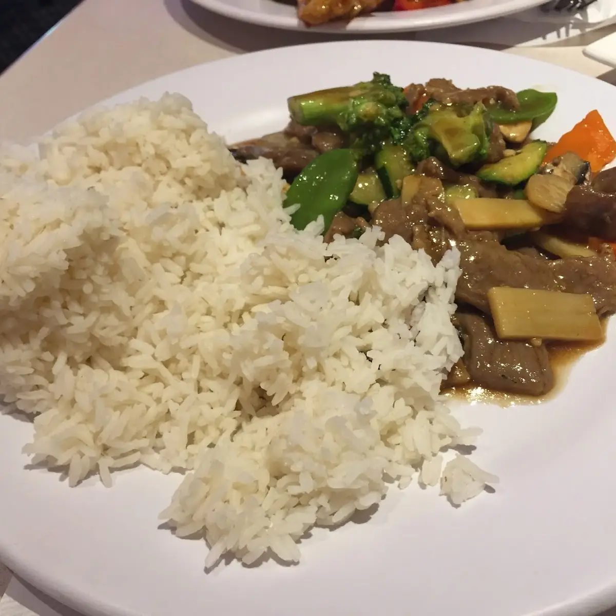 Vegetable Beef with Steamed Rice