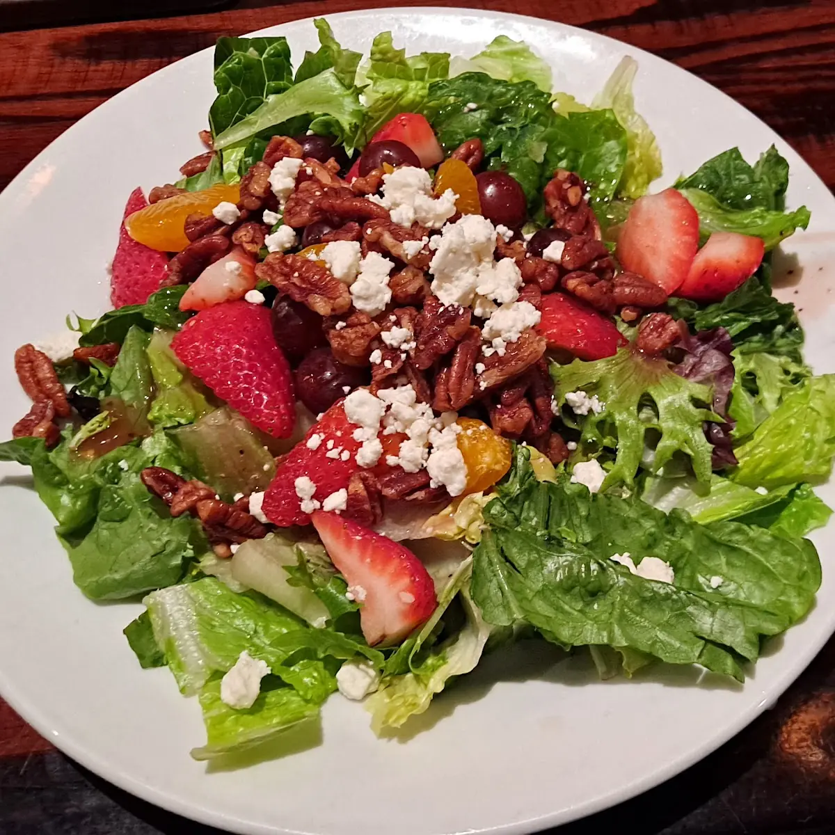 Strawberry & Pecan Salad