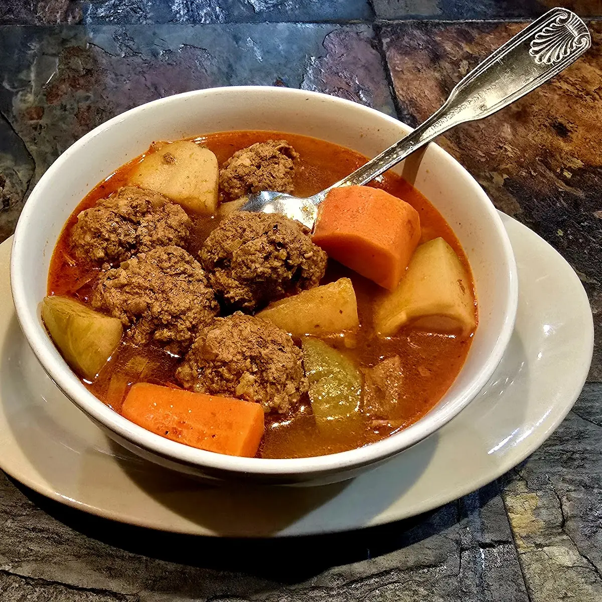 Albondigas En Caldo