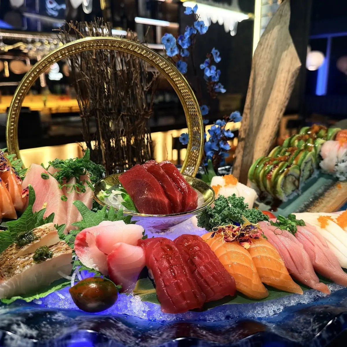 Sushi & Sashimi Platter