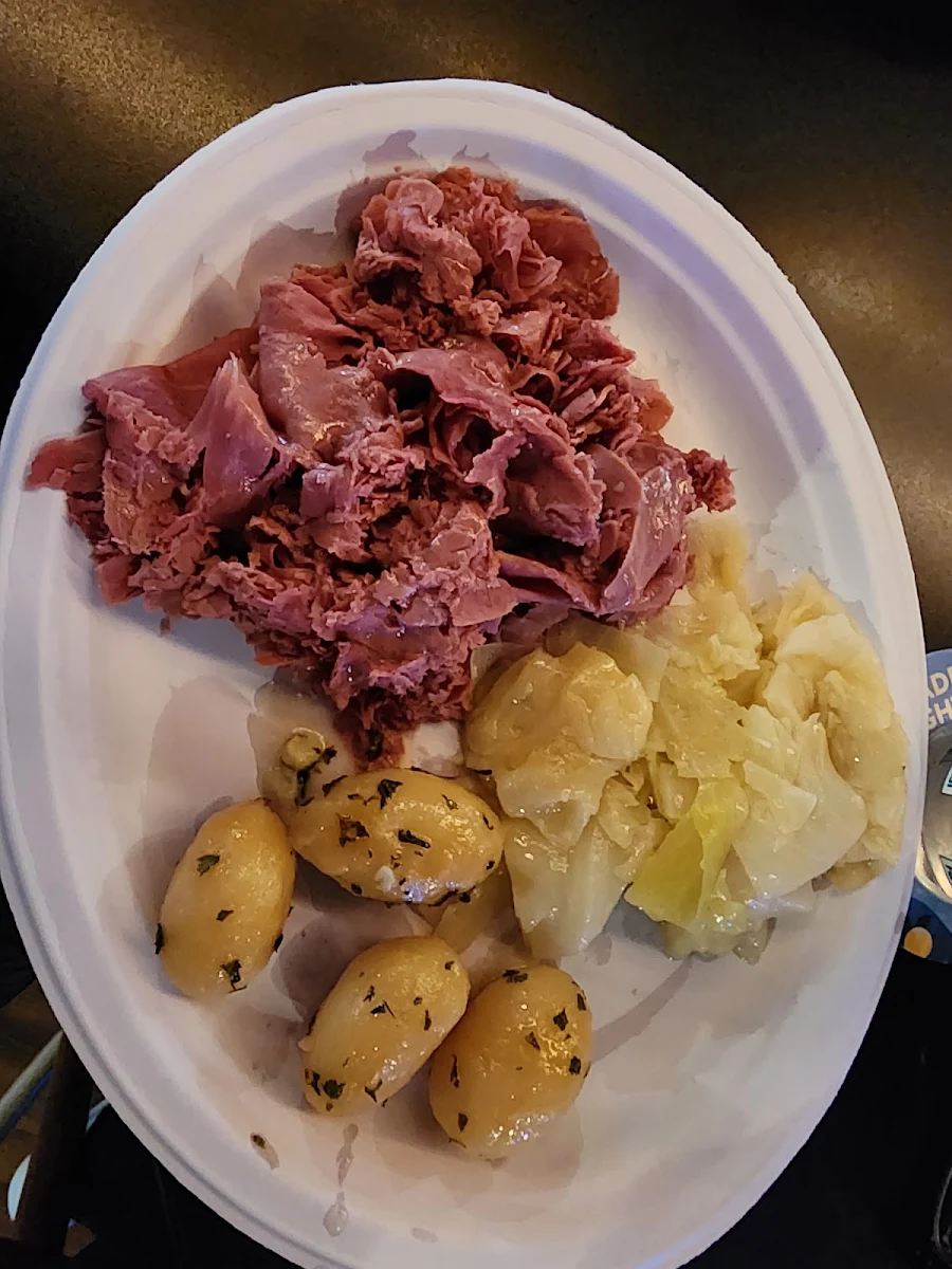 Potatoes Corned Beef and Cabbage