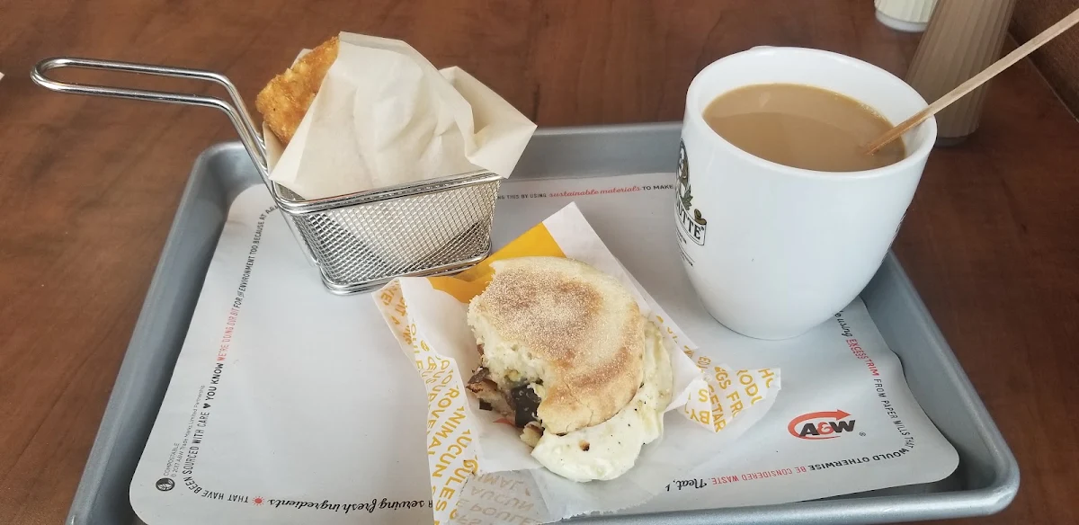 Mozzarella Mushroom Egg En English Breakfast