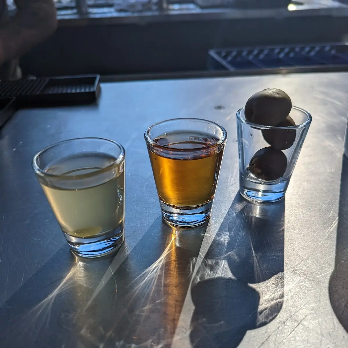 Piggy Back Pickleback