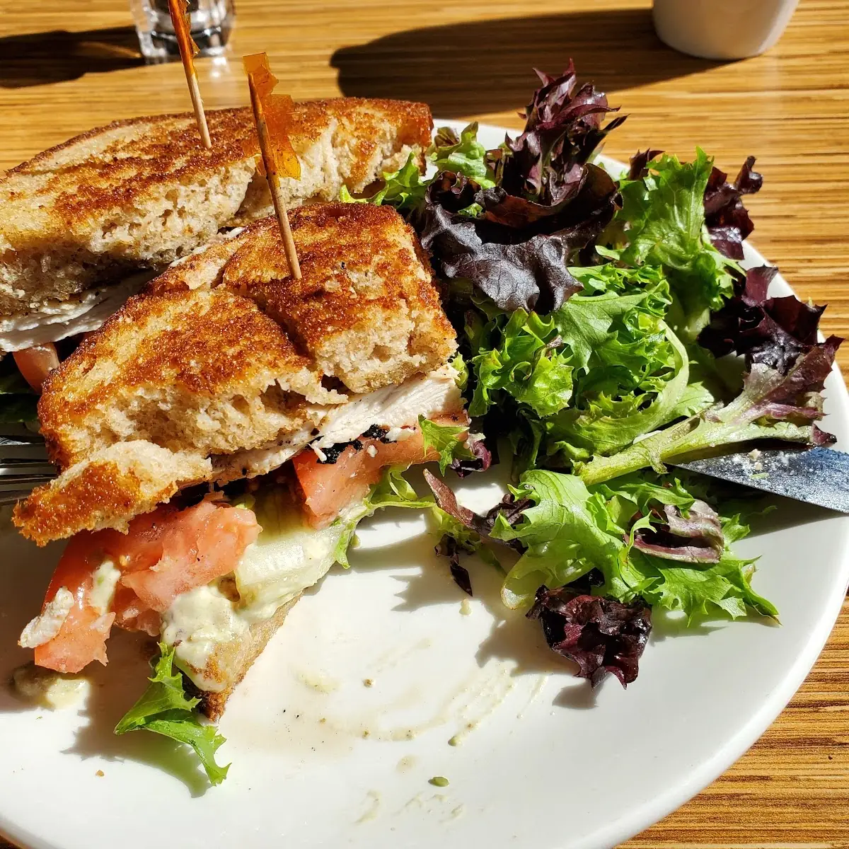 Grilled Salmon Sandwich