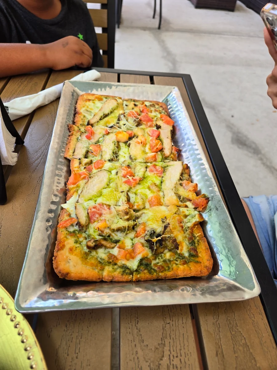Chicken Pesto Flatbread