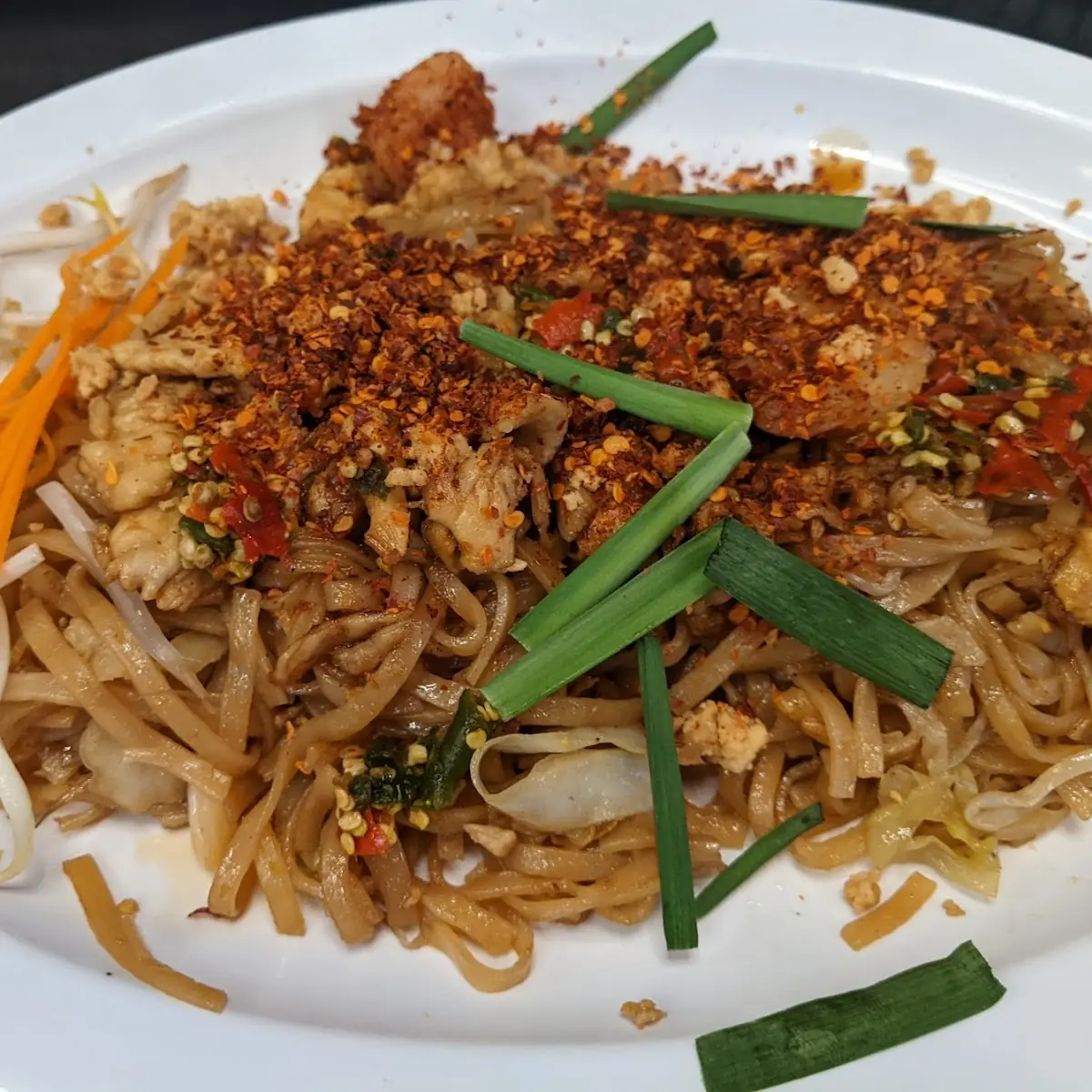 Crispy Chicken Pad Thai Special
