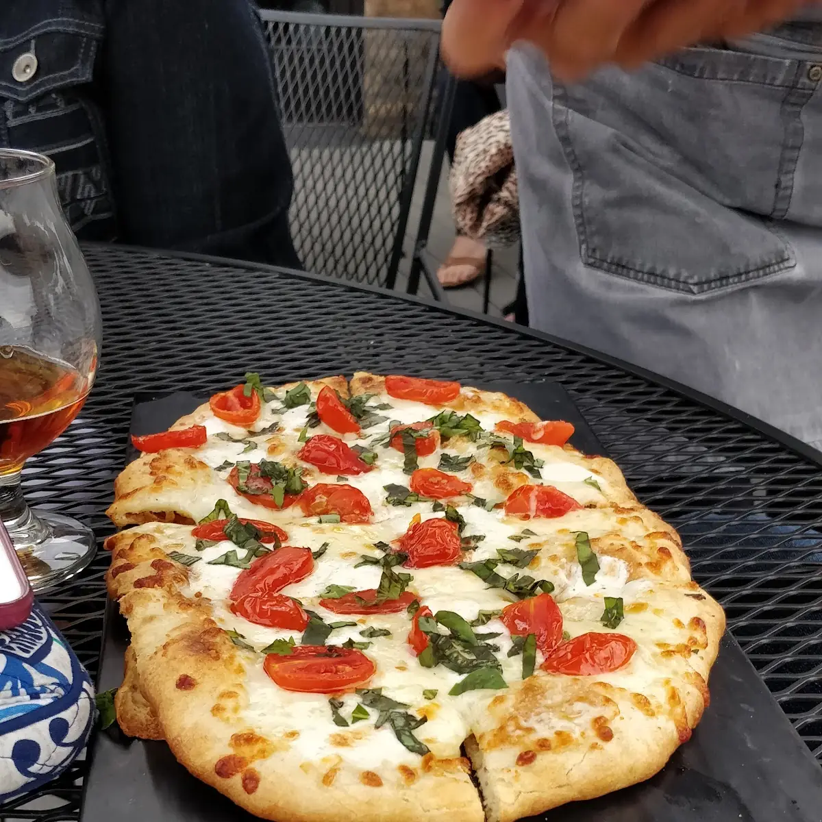 Flat Bread Margherita Pizza