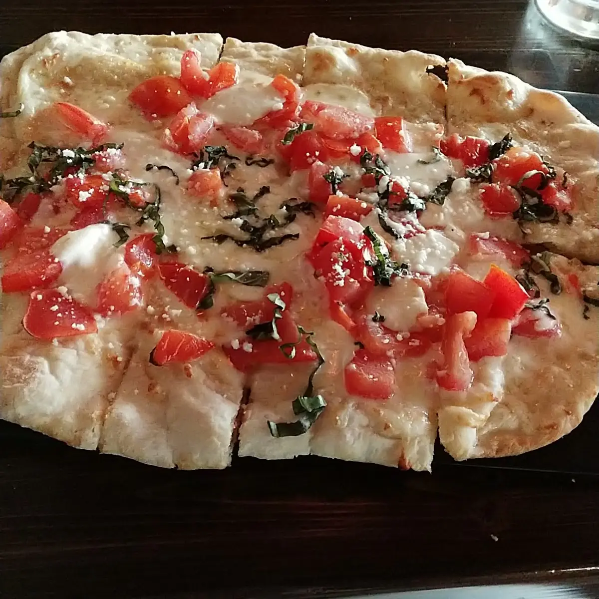 Margherita Flatbread Pizza