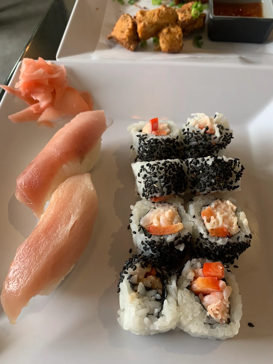 Spicy Sushi Combo, Blue Water Sushi