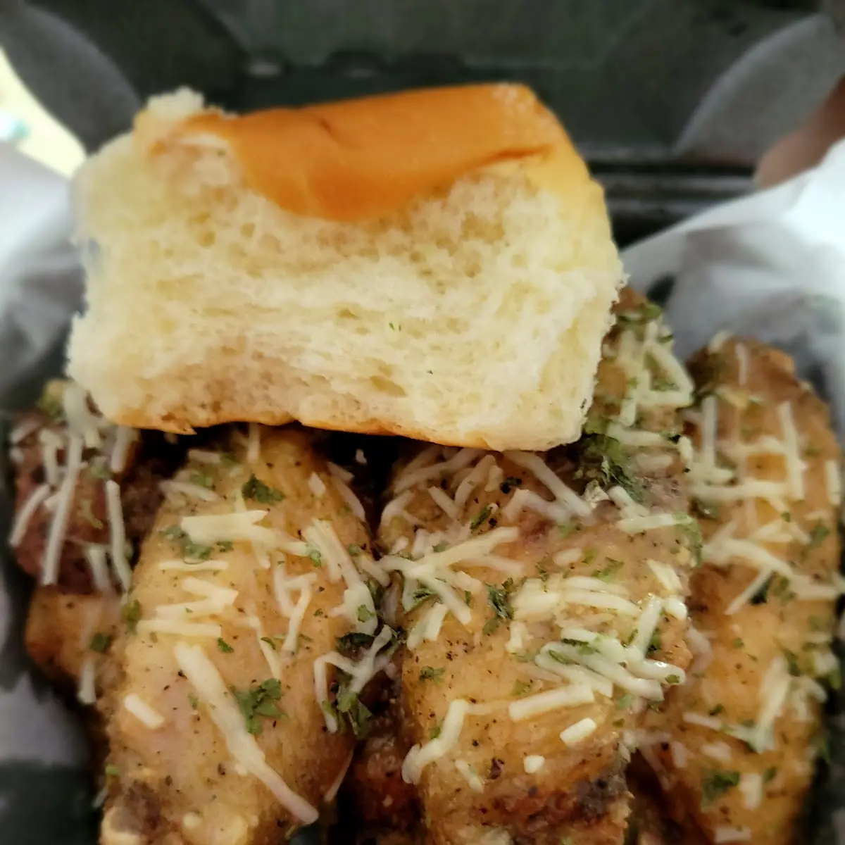 Garlic Parmesan Wings 6 CT