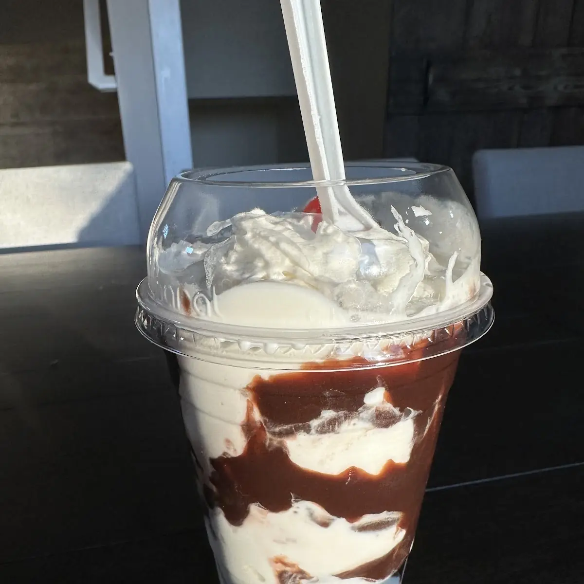 Regular Hot Fudge Sundae