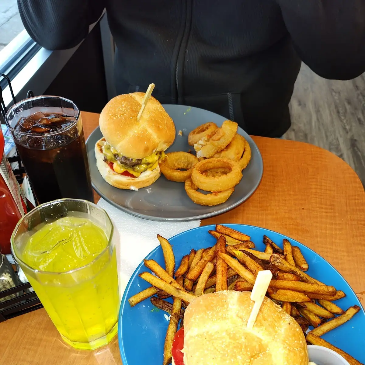 Double Cheeseburger