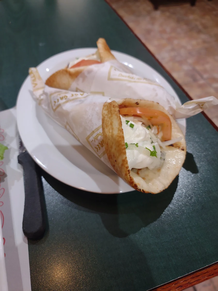 Highlights, VILLAGE GREC SOUVLAKI