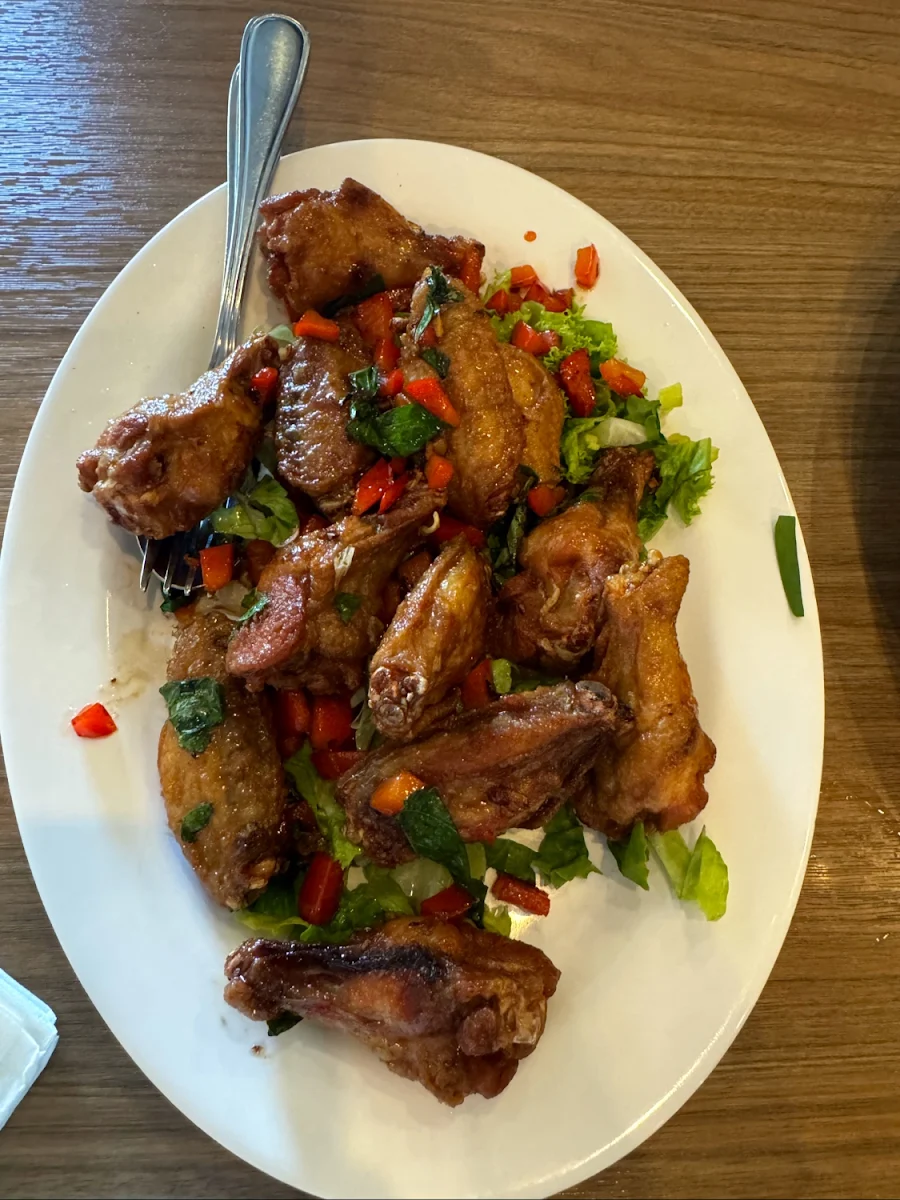 Thai Sautéed Chicken Wings