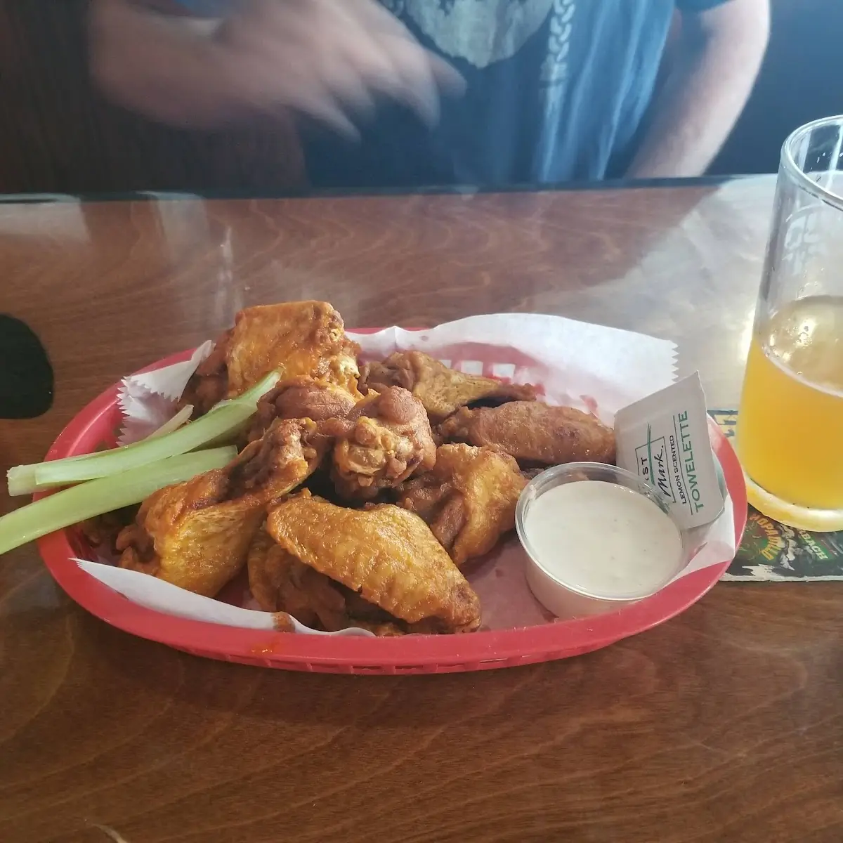 5 BONELESS WINGS