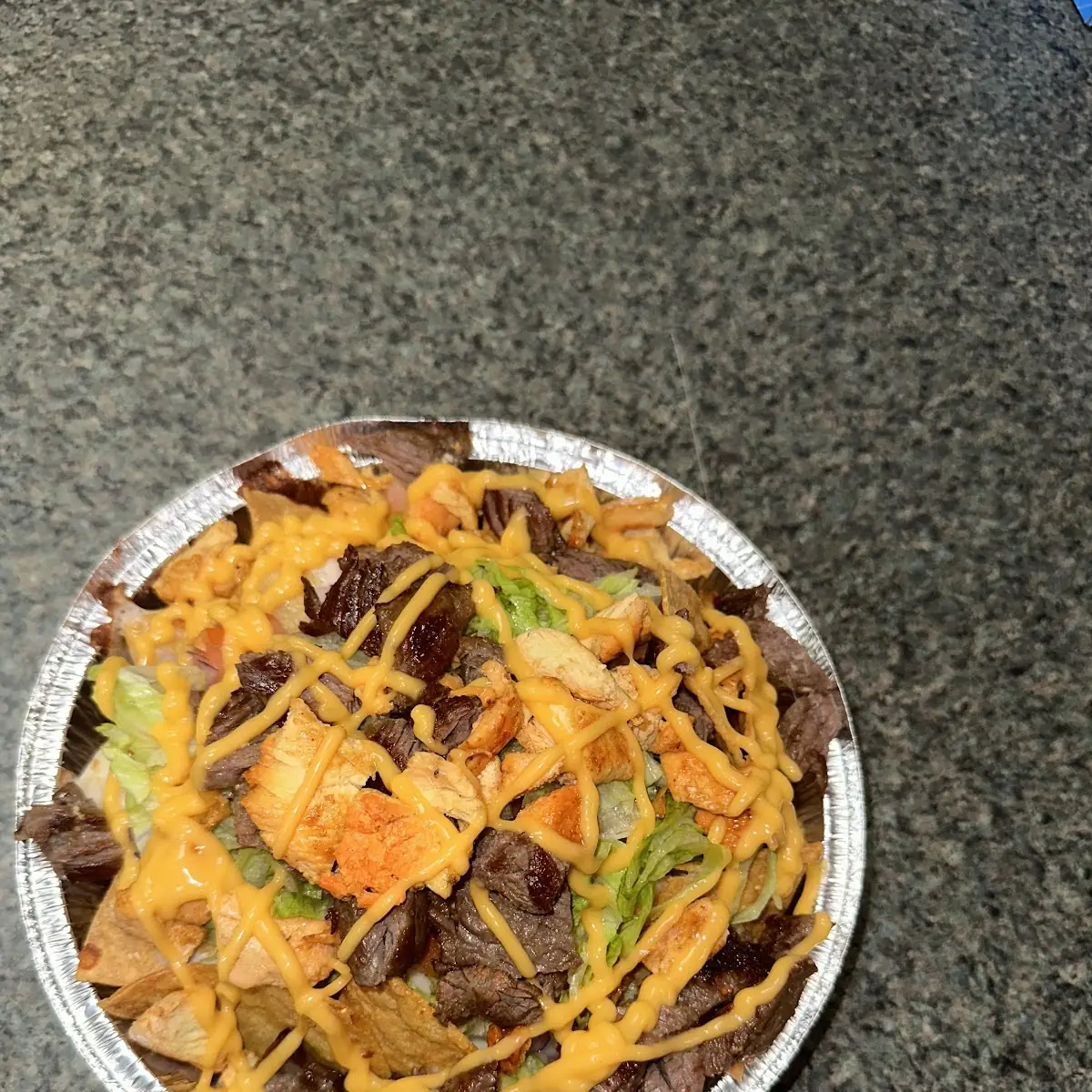 Nachos Supreme Azada Pollo