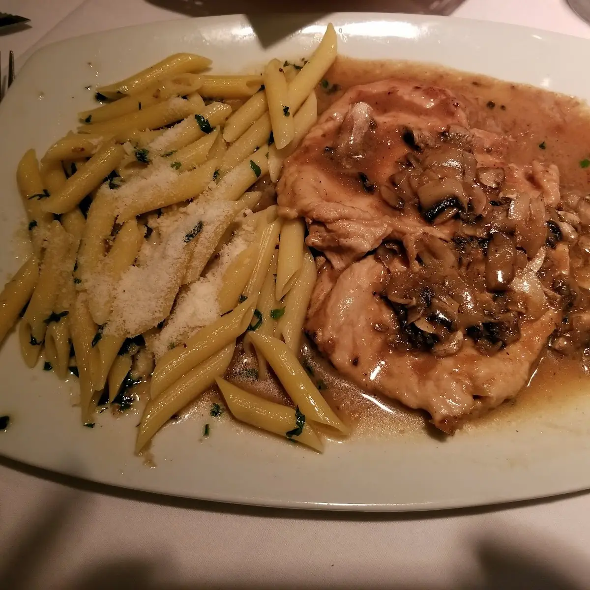 Pollo Chicken Marsala