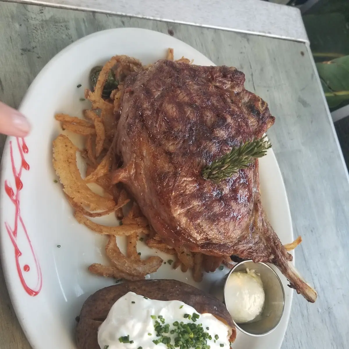 The Rib Eye