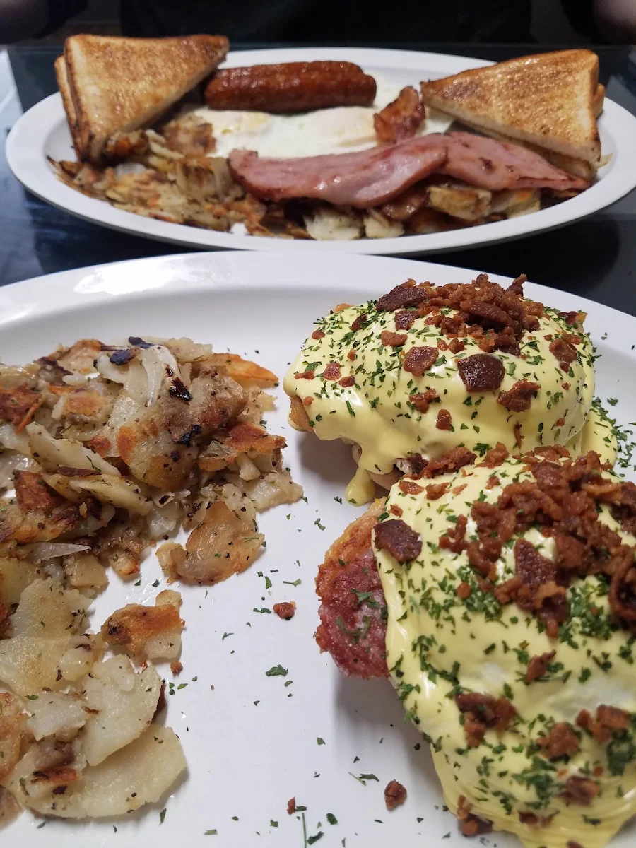 Eggs Benedict, Jim's sub shop & Restaurant