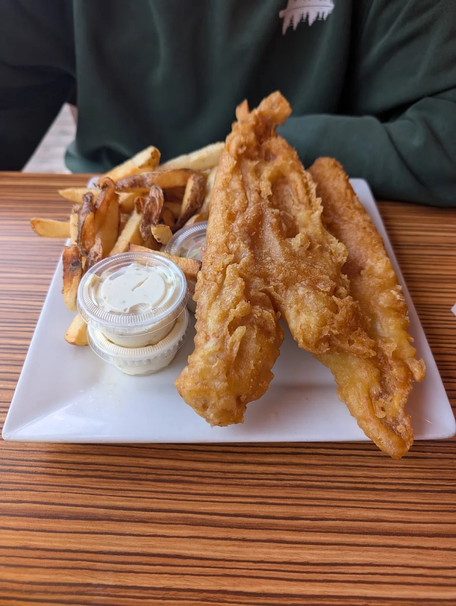 Highlights, Parkers Pub & Eatery