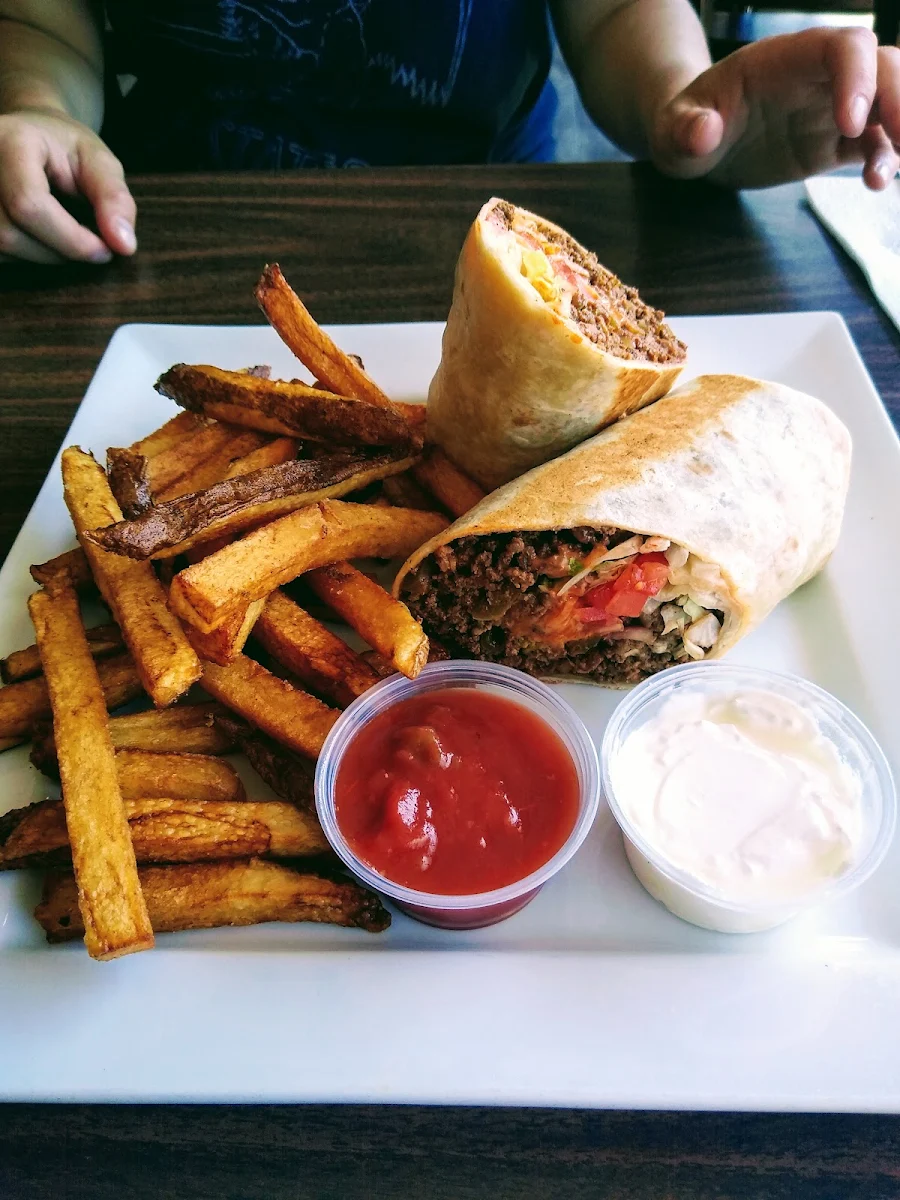 Highlights, Parkers Pub & Eatery